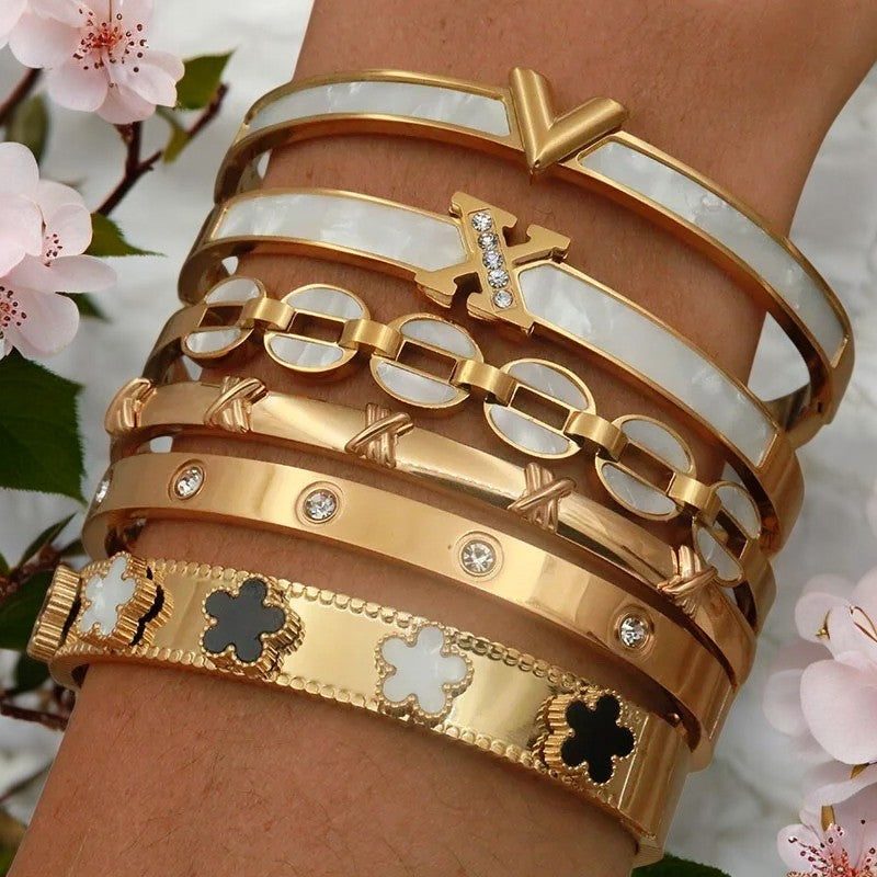 Modern Enamel Link Bracelet