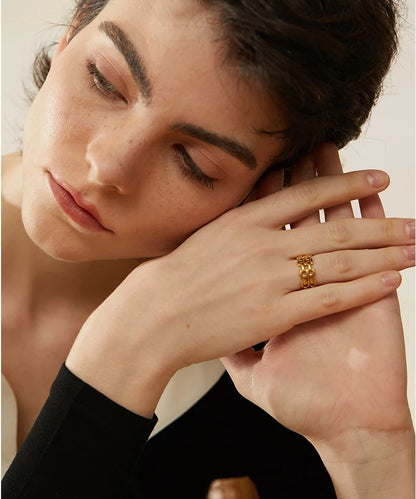 Geometric Ring